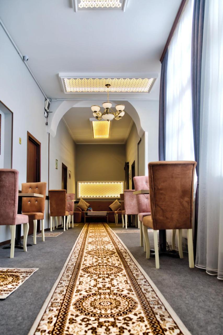 Old Castle Boutique Hotel Baku Bagian luar foto